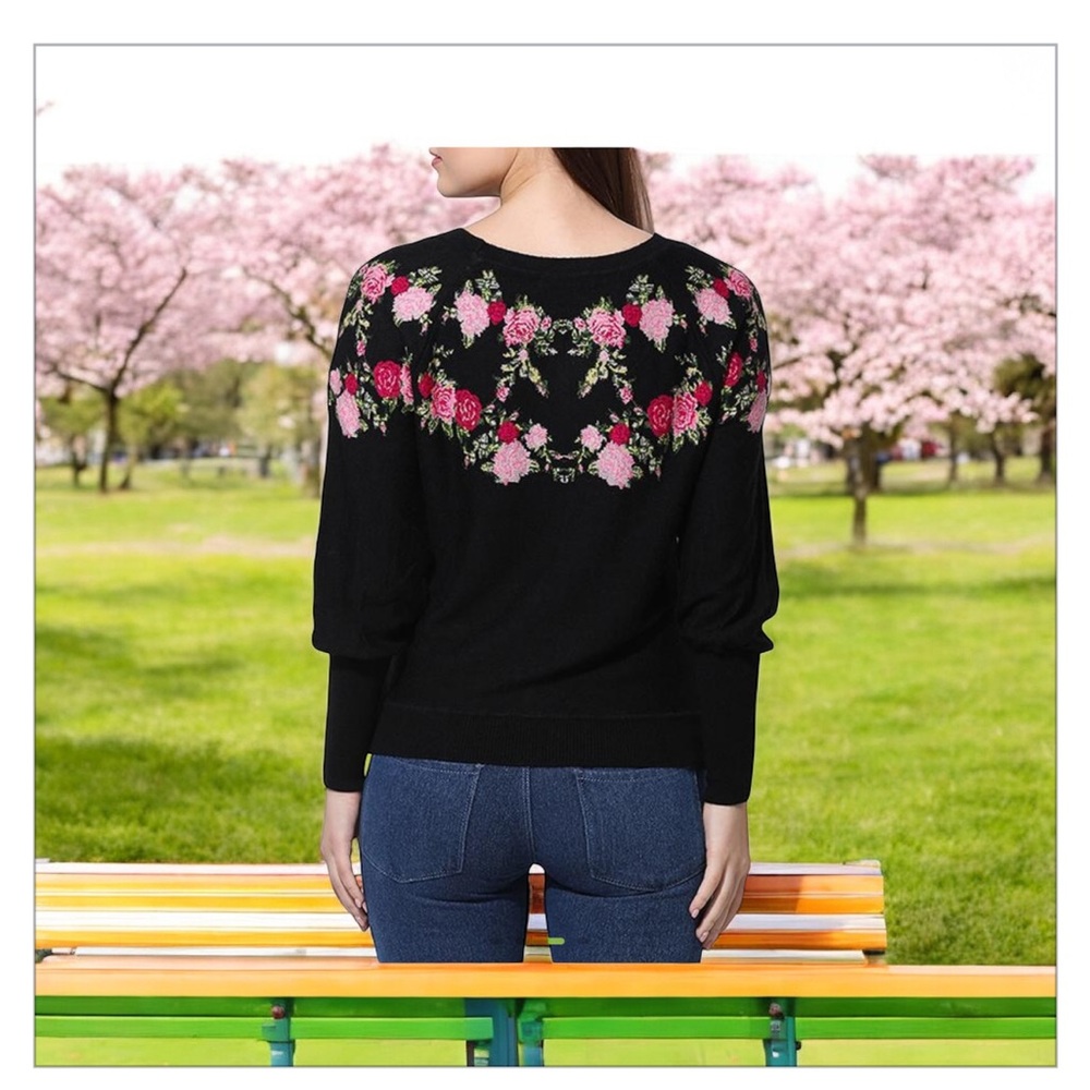 VTG WoolBlend Black Long Sleeve Knit Sweater W/Multi-Floral Embroidery-EUC Sz S - Picture 3 of 16